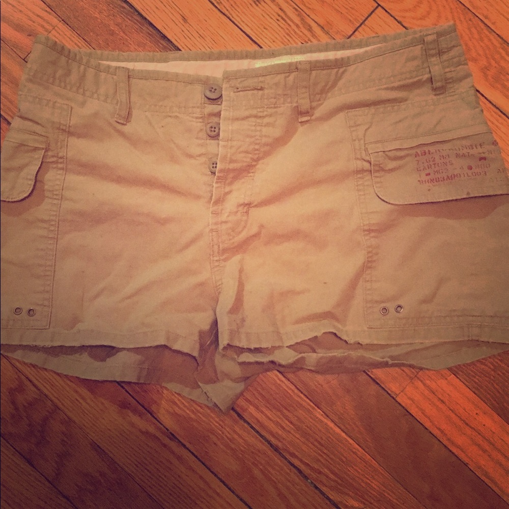Abercrombie Paratrooper shorts!